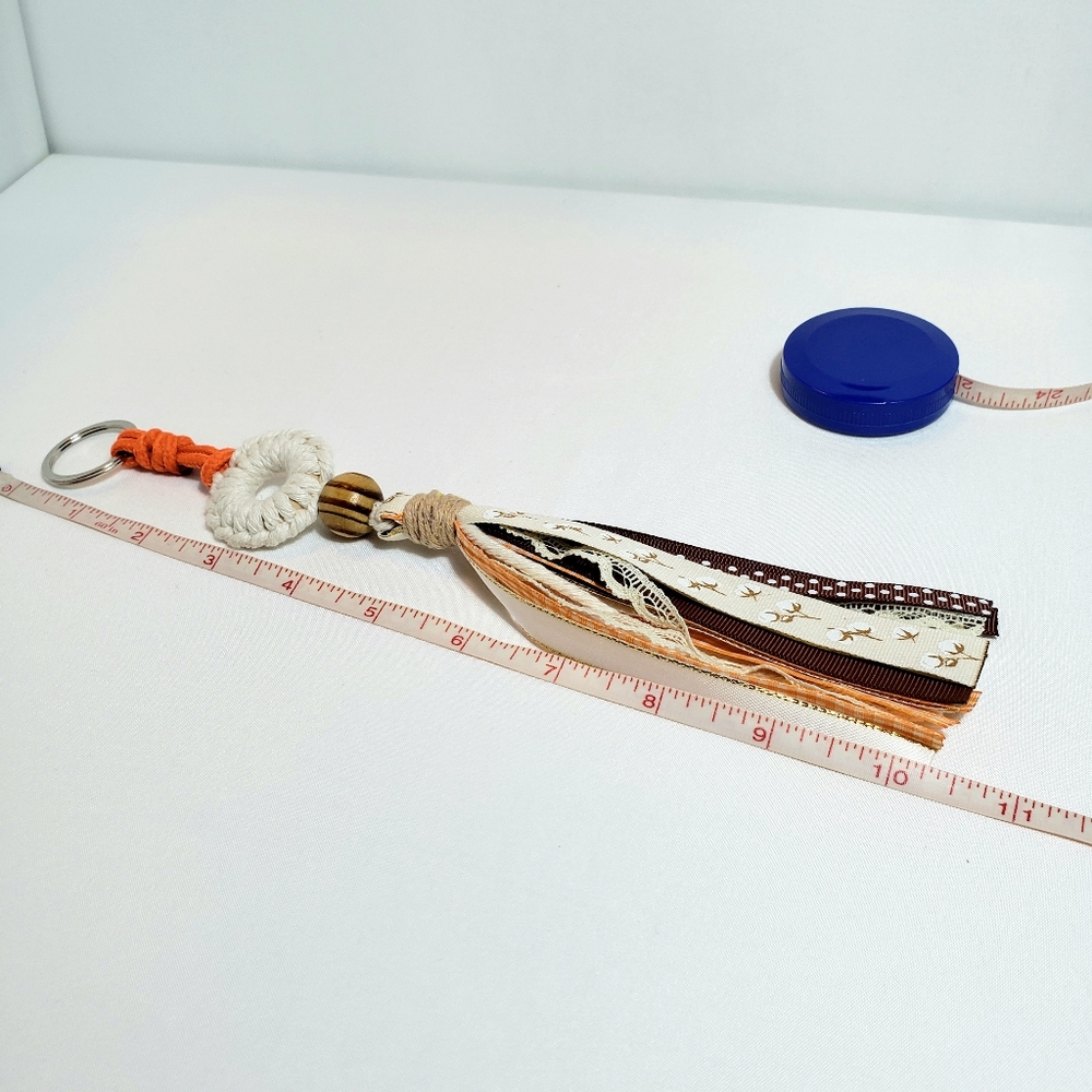 Fall Handcrafted Ribbon Keychain - Picture 4 of 8